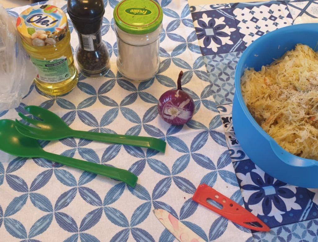 6d904d42 d75dc9 aac8 9d473885dd40 9258