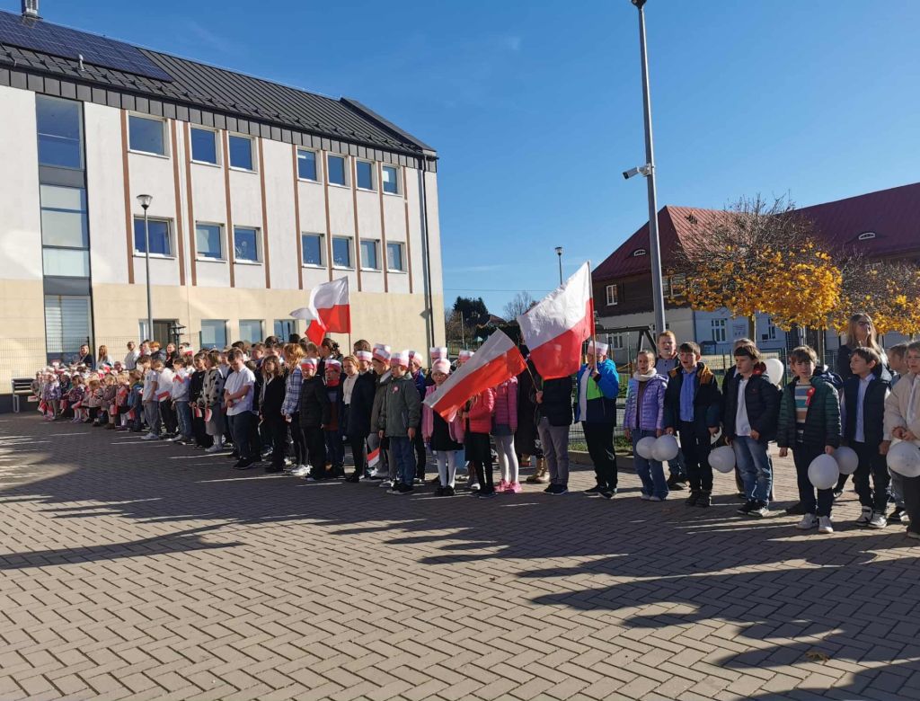 92864d92e 4e22 b4db 0d8740da3871 9245