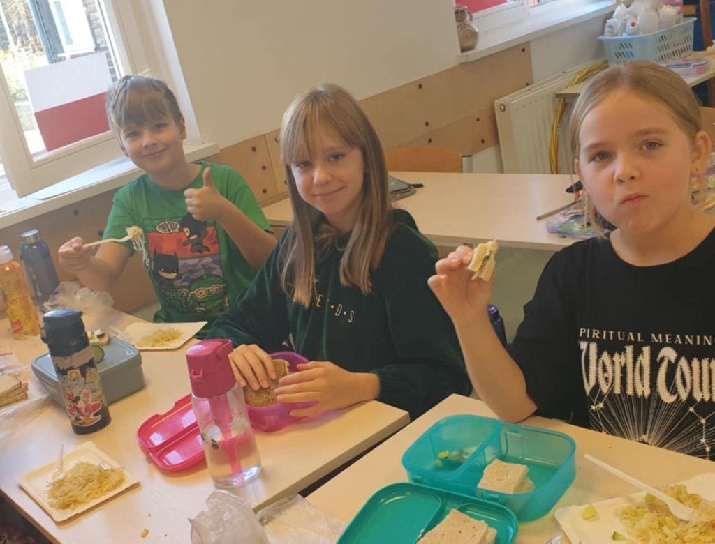 929471c3 44d0 bfe4 c2ede371aa0b 9260