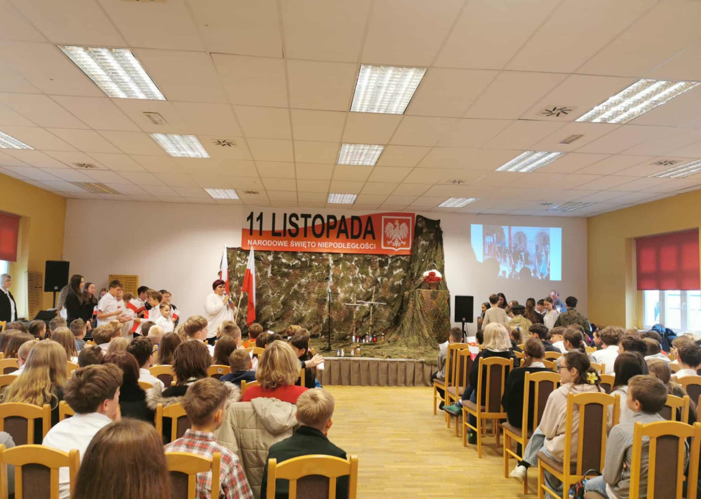 aa8278c2f 46ae ac19 85e637a608a5  1  9286