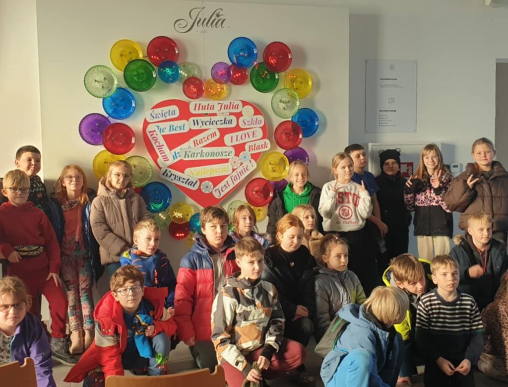 f4911b5ea85 40cb b3c6 c145452213a3 9604