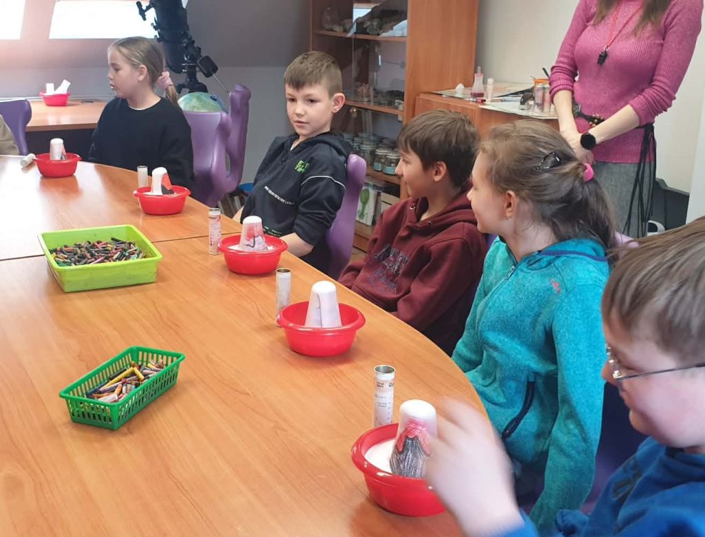 56925894 41c8 86d0 9e64a910f27f 10052