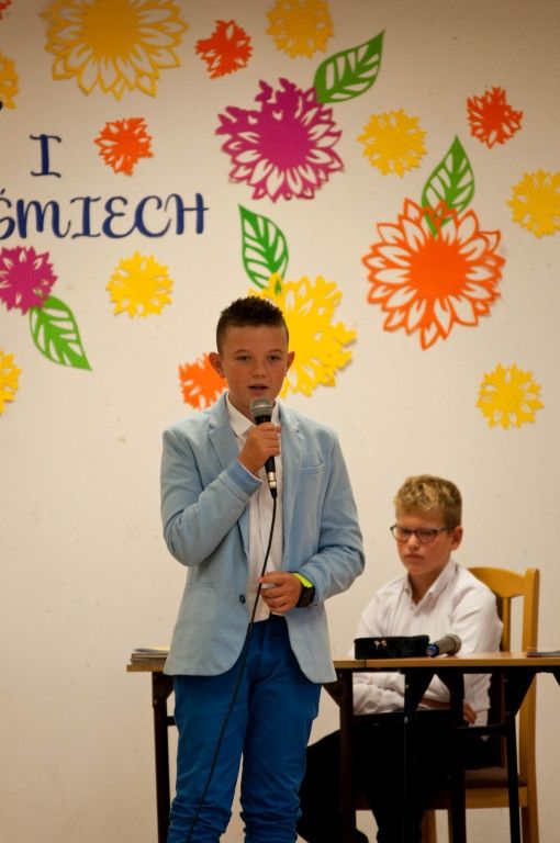 image082