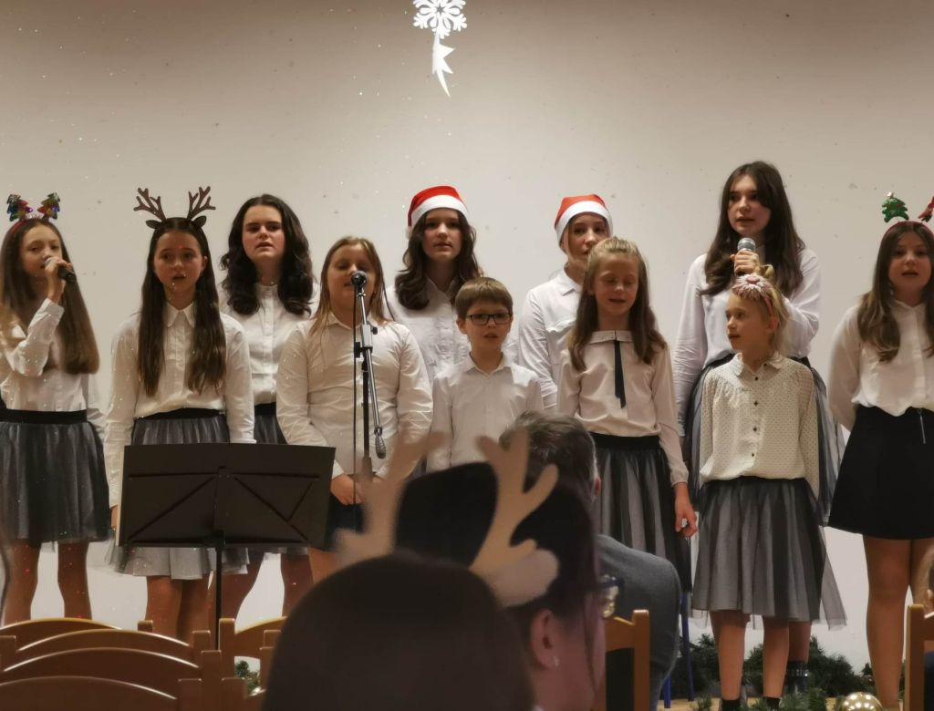 320538210 7727468882792461843 n 3504