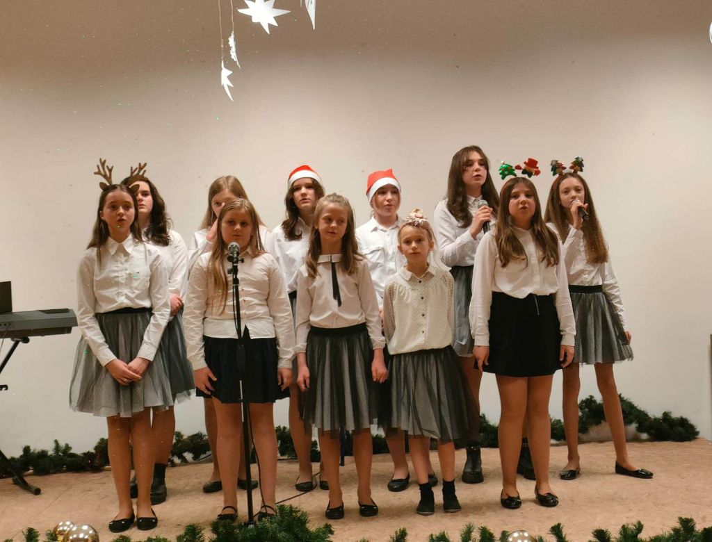 321798542 8594154837807809800 n 3525