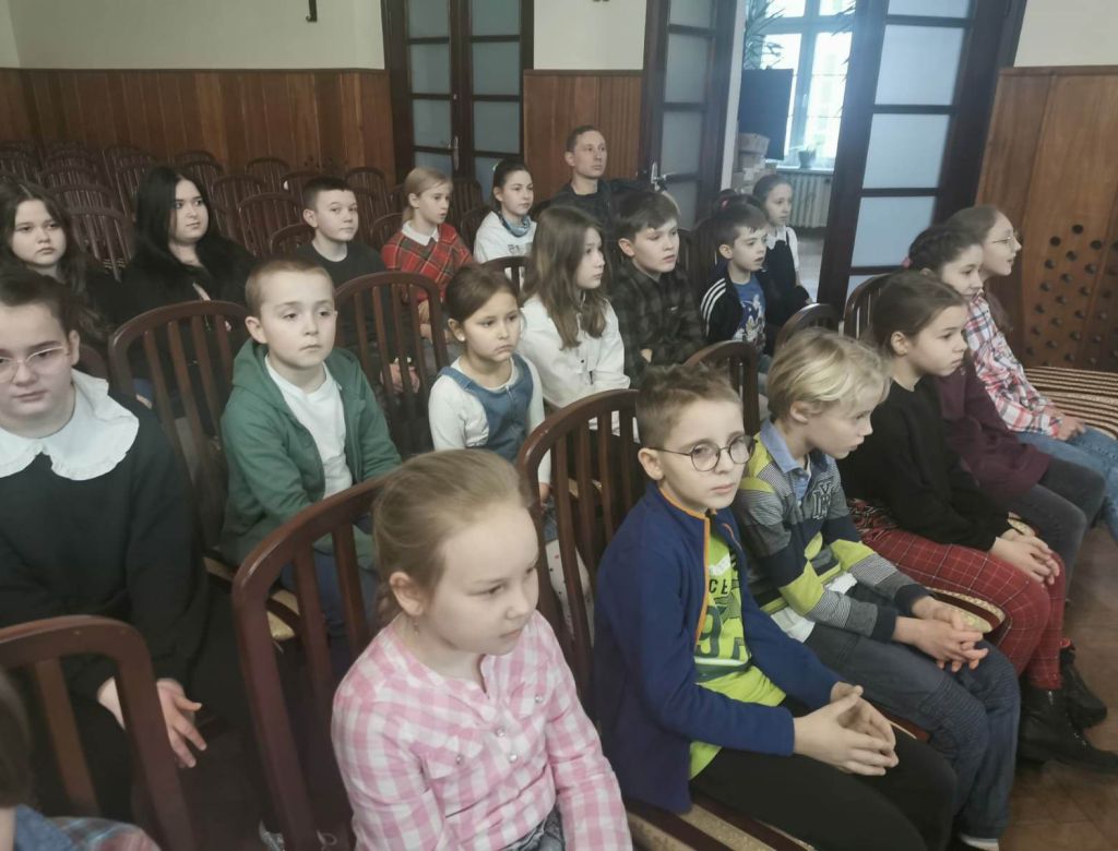 330161322 1308193275071858728 n 3766