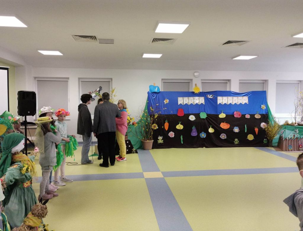 334532332 3251825121833340942 n 4000