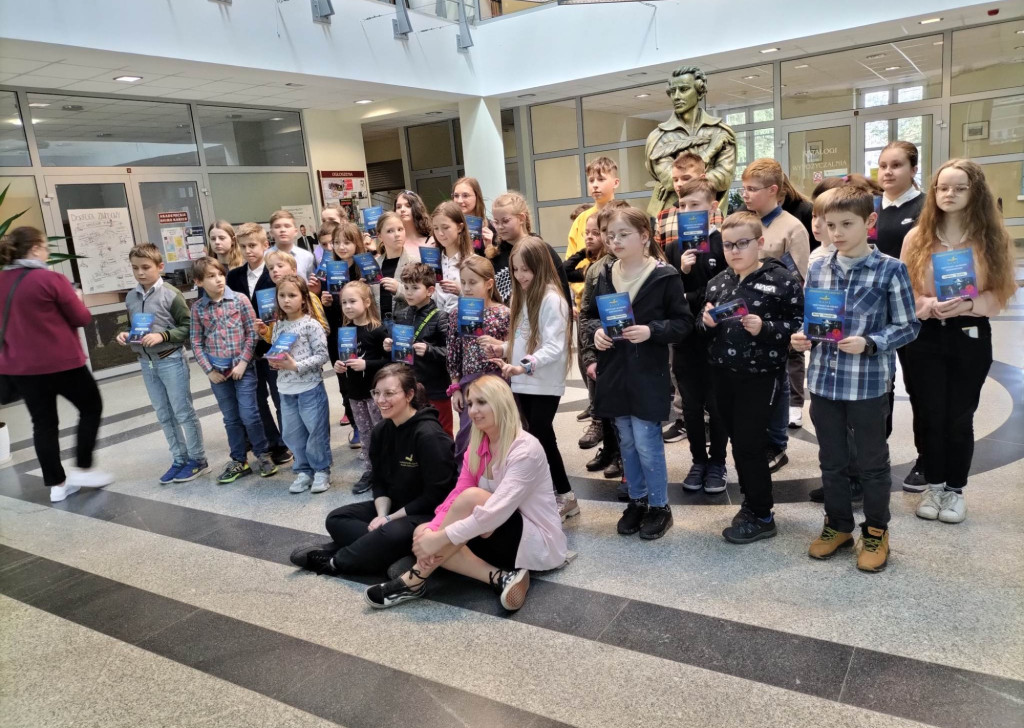 346101456 4333976495686124103 n 4413