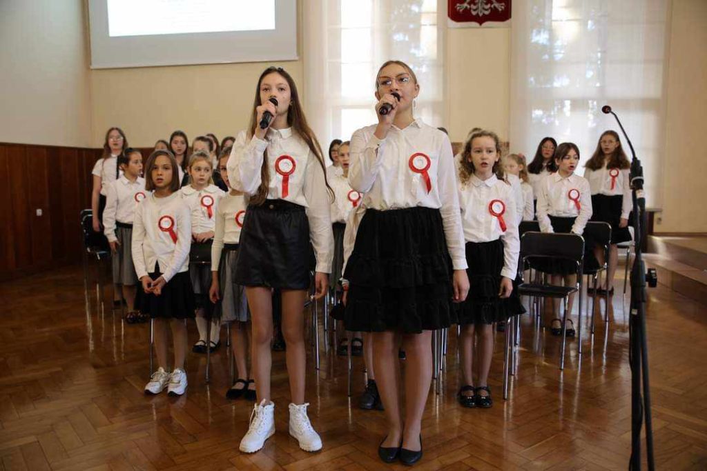 369515911 7439735706494751984 n 5541