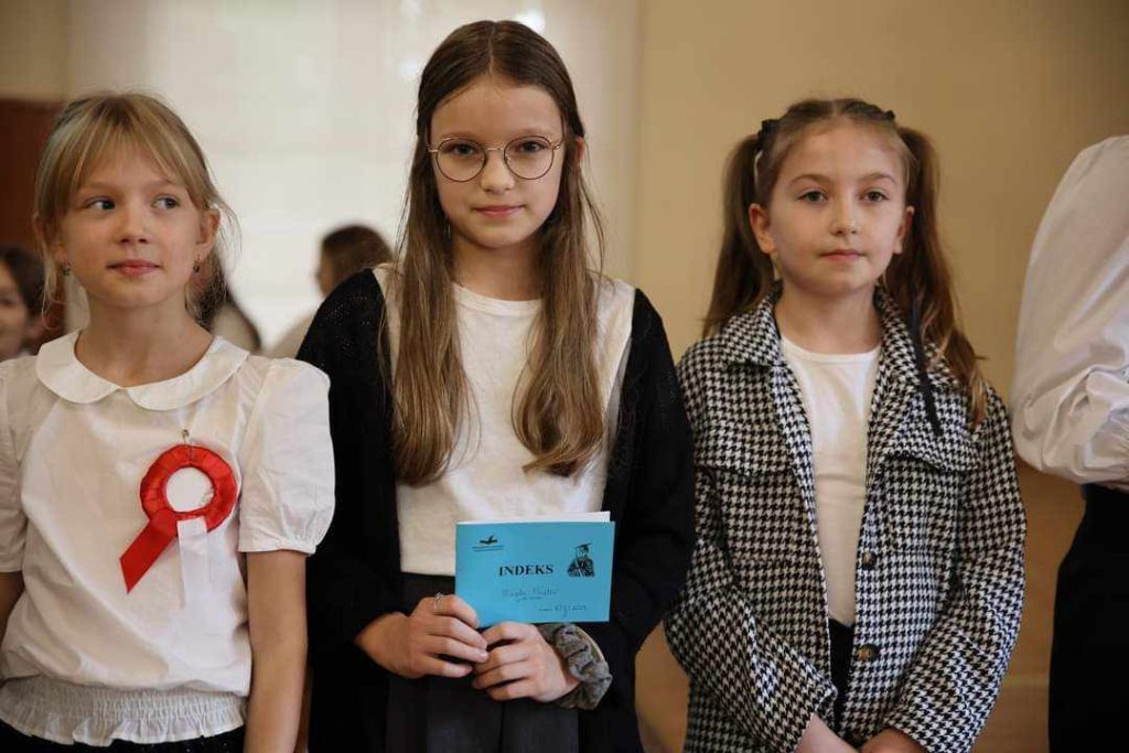 369595862 612360397573765810 n 5542