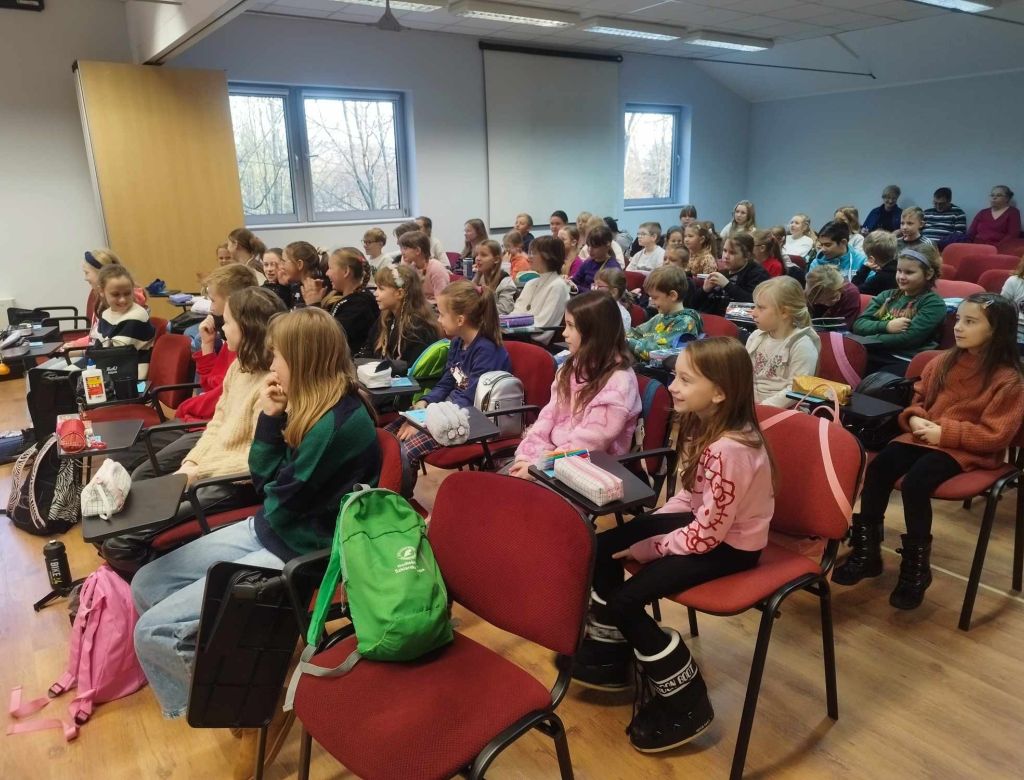 403367994 6285171569344323966 n 5744