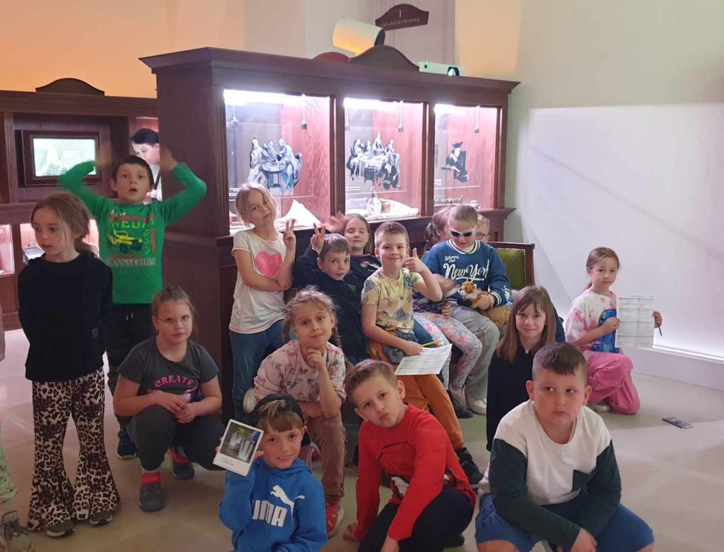 434953599 5636635098832061664 n 6532