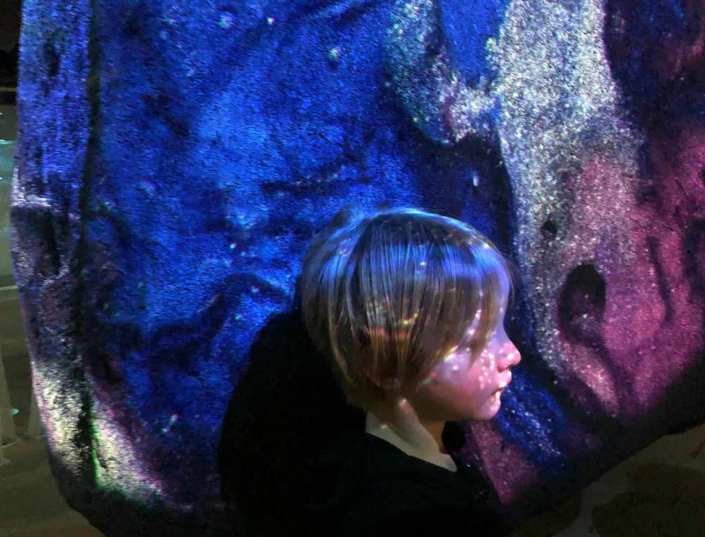 437910428 3894461624266590429 n 6537