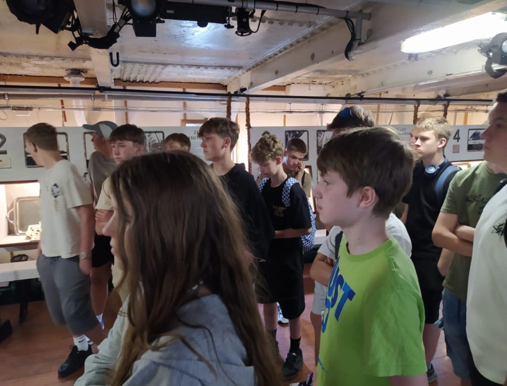 5961daad ffb3e5c a894 1720dc98afeb 8890