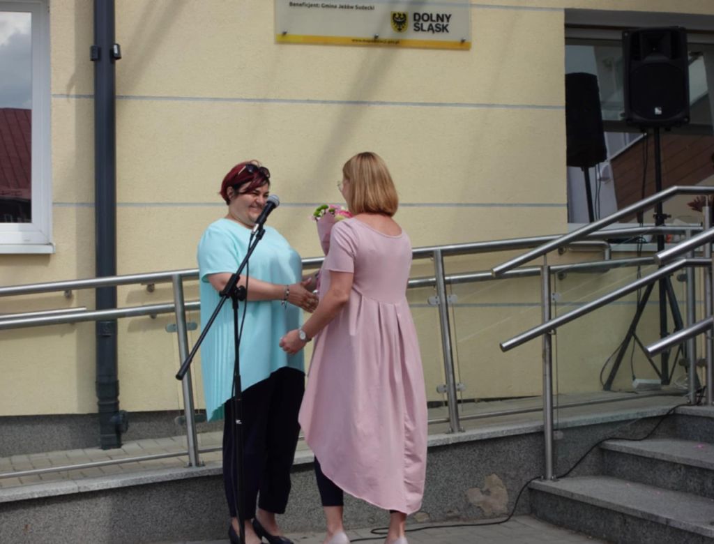 5bc1c053d1 4433 8c8d a8dffb79dc81 8958