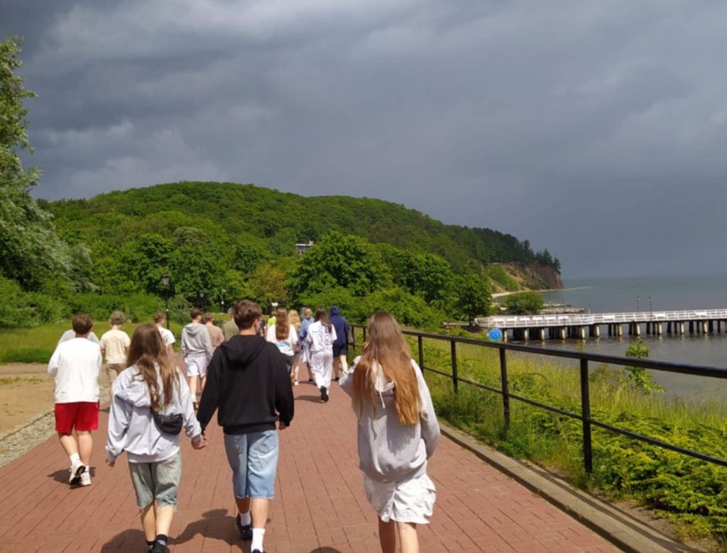 fb438885ca 4c14 b4f6 6fde1bc21a6b 8909