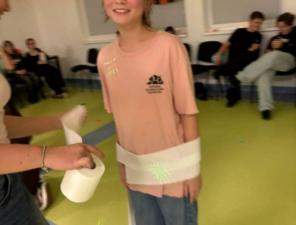 28da9042a9 42aa ab8c a11eed004d4e 9190