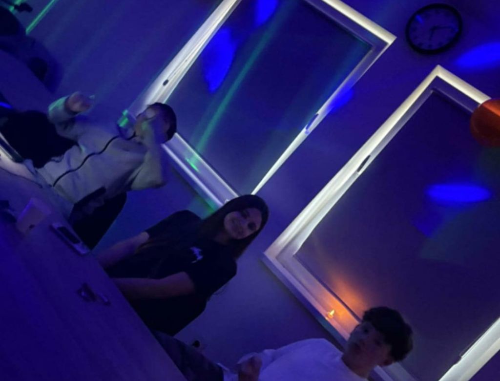 947d79f0 a1b8e bfdf a3be94120177 9195