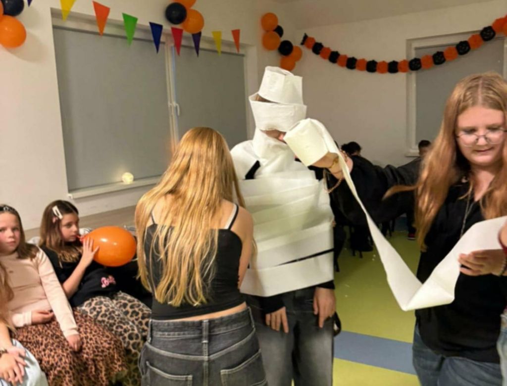 961e698e f9e1b b659 a3834b49b7c8 9196