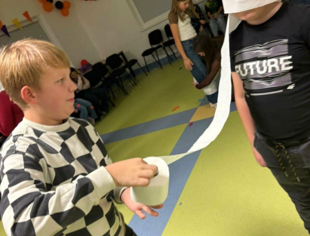 aa84276f e9ac 9555 4cadaaf31310 9198