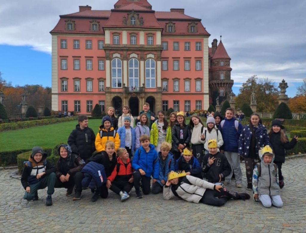 cfe19beb bf8dc7b 9634 2baec7514555 9224