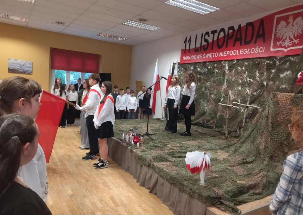 3c572057f 4871 8883 9e9a85741f43 9375