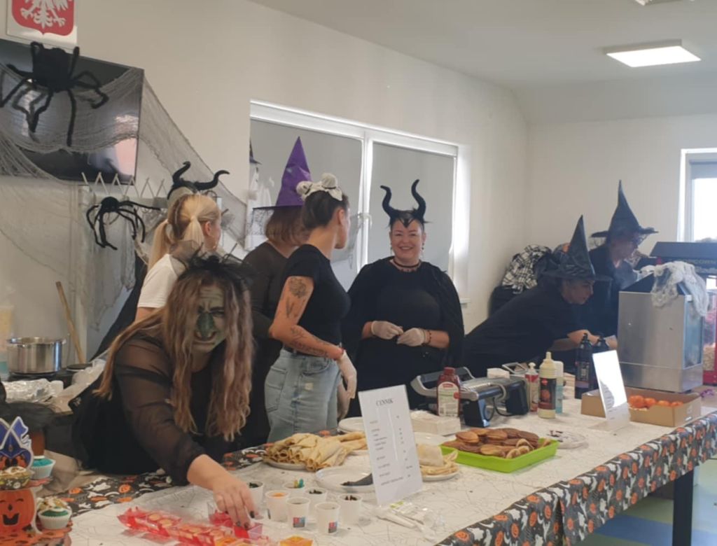 64703264cbc 4dcd 9e0f 40a6a31e50f6 9347