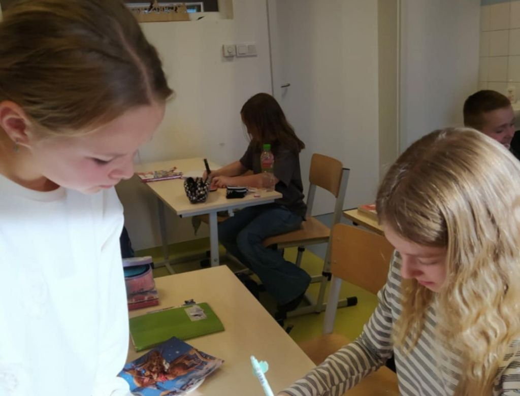 6d5a166a fae0a4 bf8a eba83260db93 9325