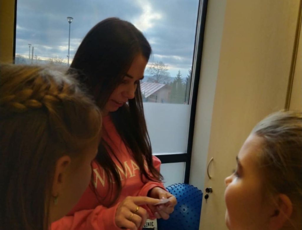 e0b5c6d7af 4027 8d57 d5b3a8064982 9336