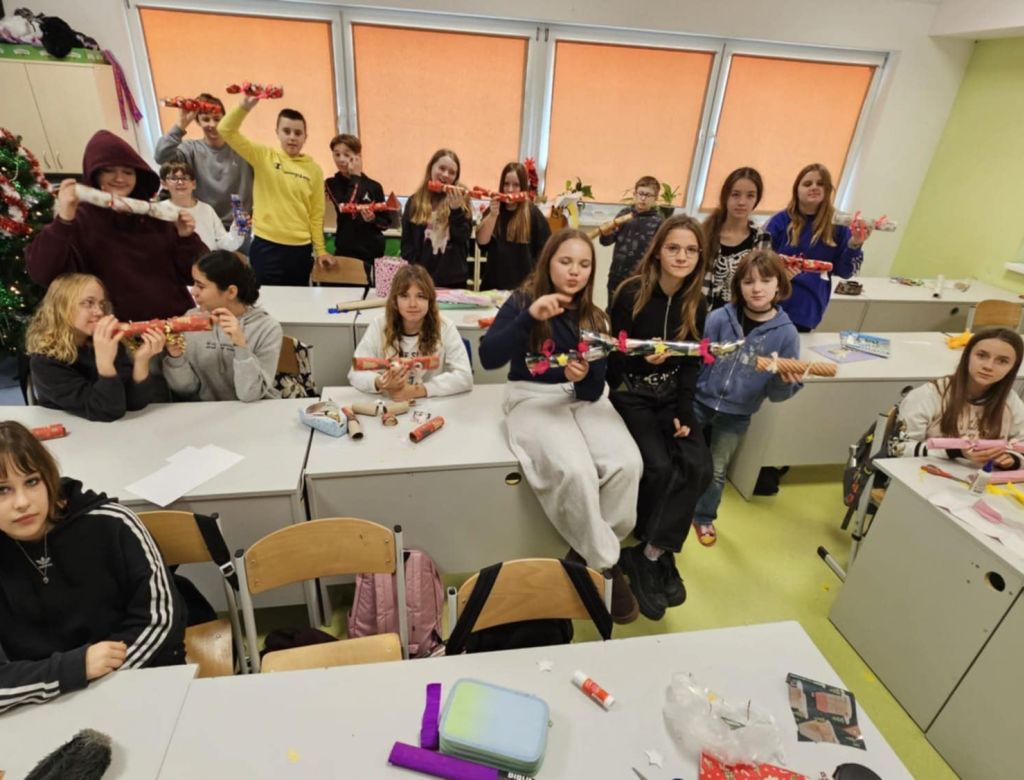 8c0d7eaa dc56f9 99f2 ecbdb8fa13d3 9606