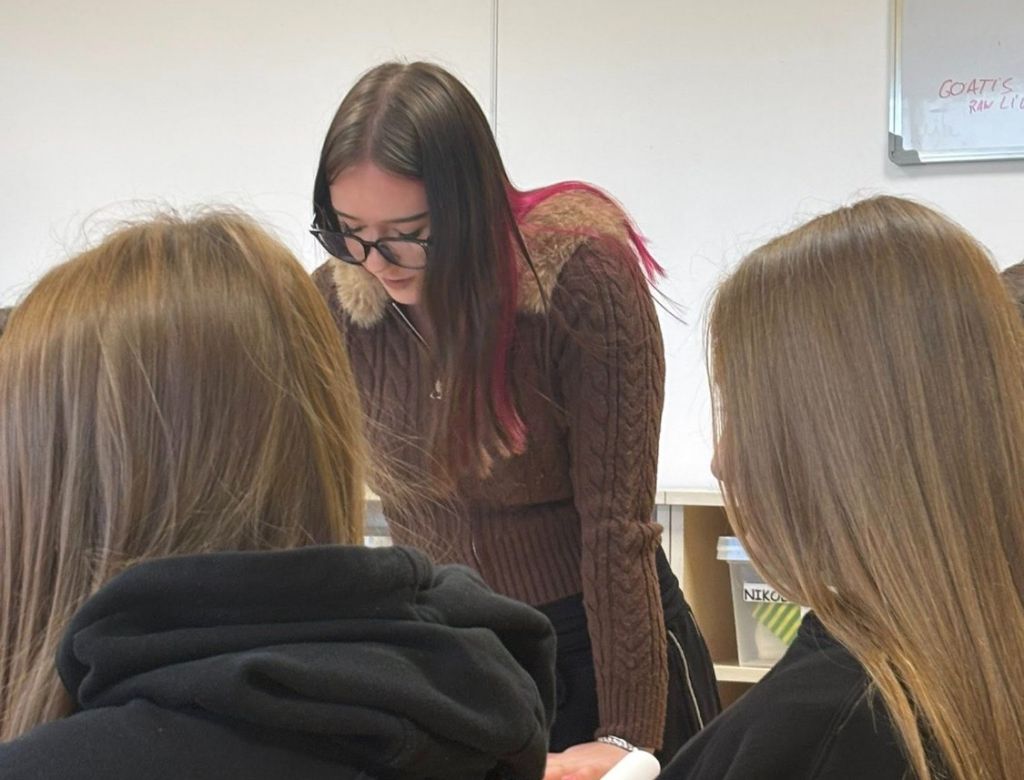 616818231 744930307248245539 n 9846