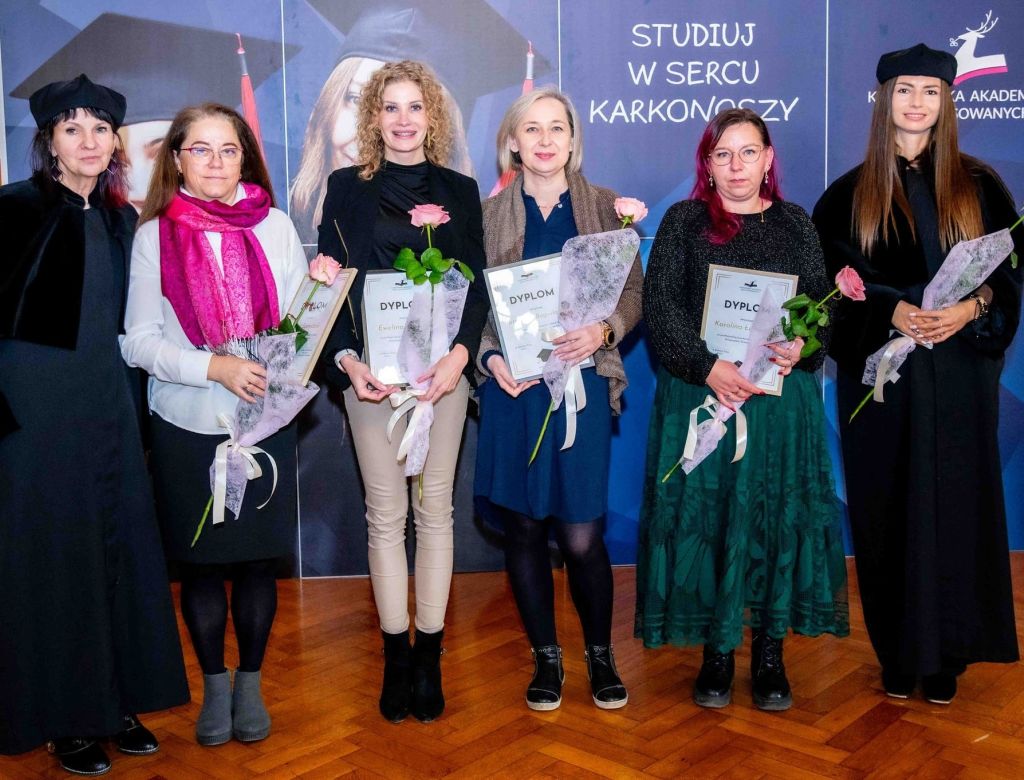 857e9e67f2c 4b69 90f8 af4b1c232048 9819