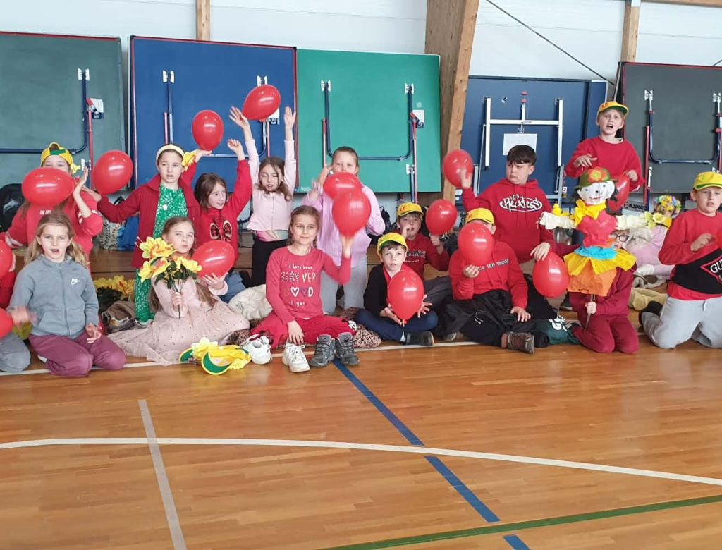 28c7d974 e47bc5 8d02 14f0218bba02  1  9964