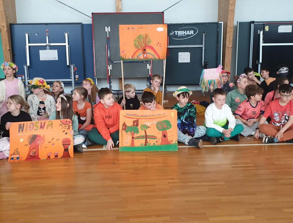 341b2a05 d554f36 a602 83a8ef982084 9975