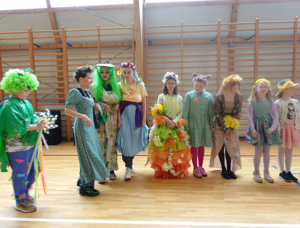 82fe1678 4ba5 a263 1314645c4eca 9972