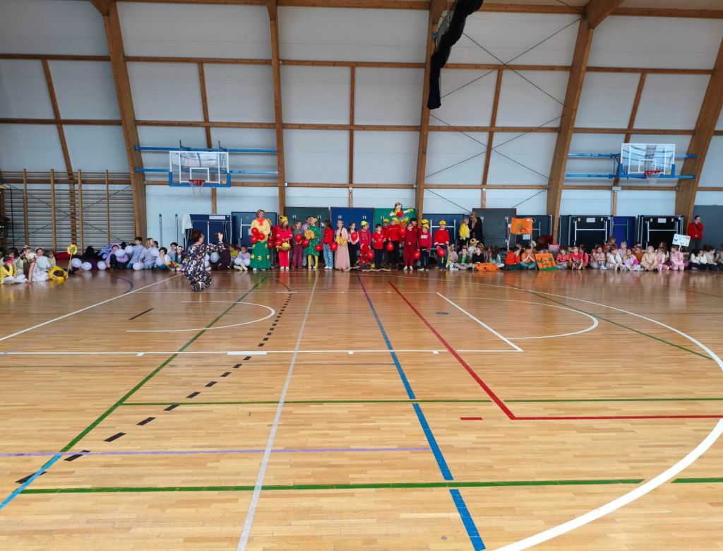 89c703c7f 4c58 a206 ca5c539f6994 9973