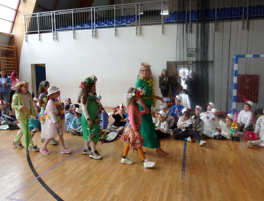 a53c1783b3a 419b a477 033a9673bd76991